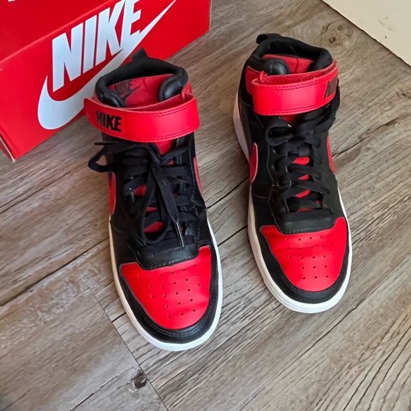 Nike Jordan  “GS” Bred, W’s sz 7, M’s sz 5.5 - Picture 3 of 8